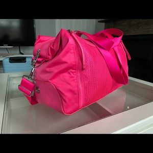 Lululemon Sand to Savasana Duffle